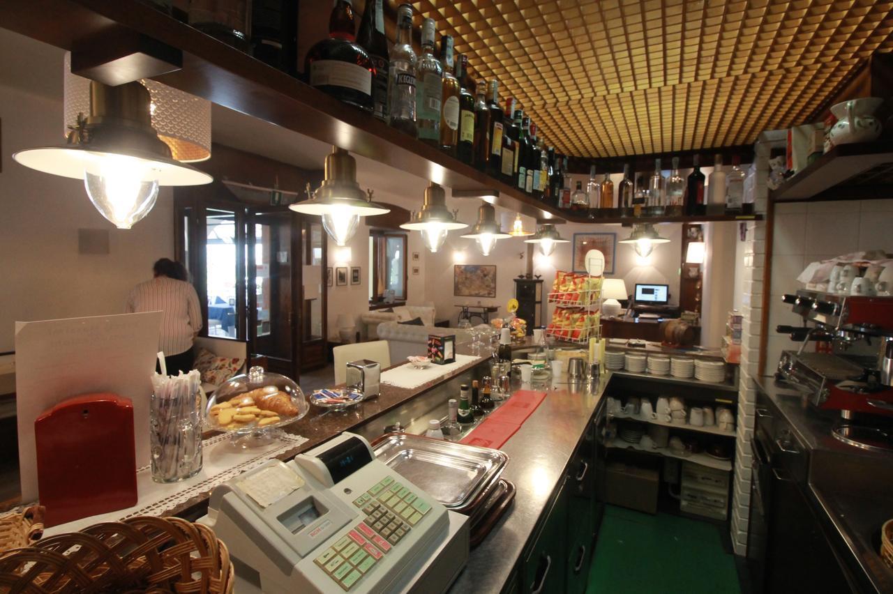 Hotel Ristorante Sensole Sulzano Dış mekan fotoğraf