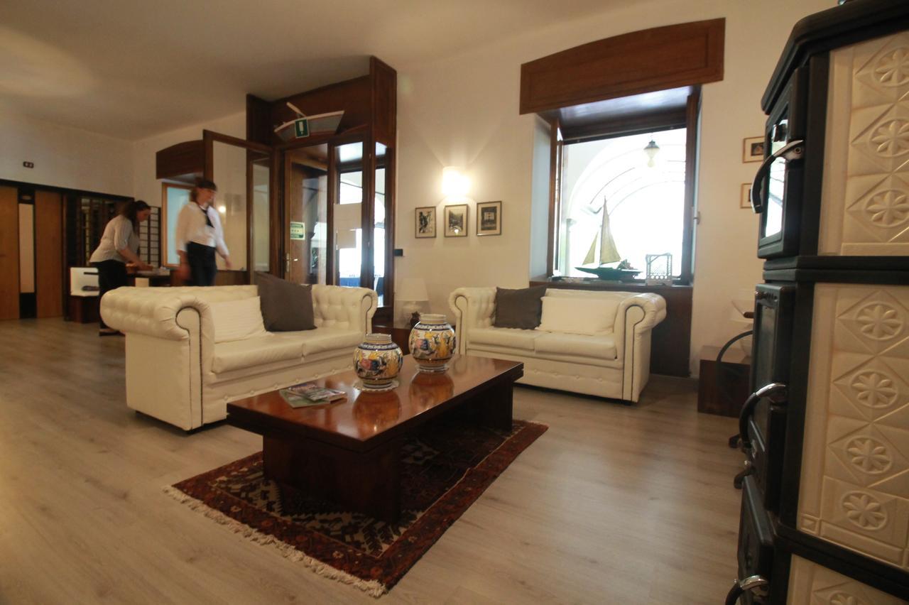 Hotel Ristorante Sensole Sulzano Dış mekan fotoğraf